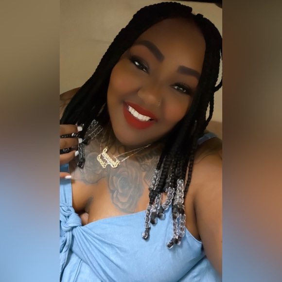 Meet Your Posher, Immenuu 🤍 - Picture 2 of 2